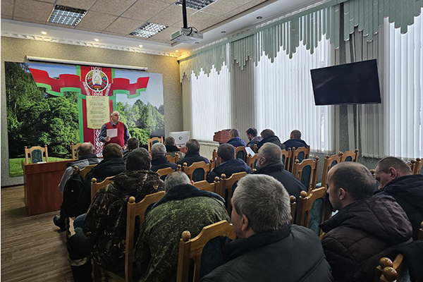 Обучение лесоводов на базе Осиповичского опытного лесхоза